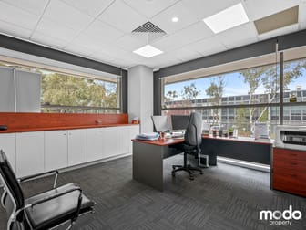 Click to view all images 8/2 Enterprise Drive Bundoora VIC 3083 - Image 2