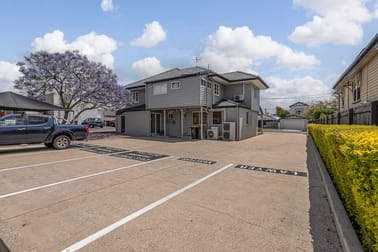 2/187 Long Street East Graceville QLD 4075 - Image 2