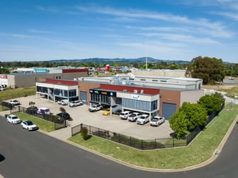 3/2 Gateway Crescent Orange NSW 2800 - Image 2