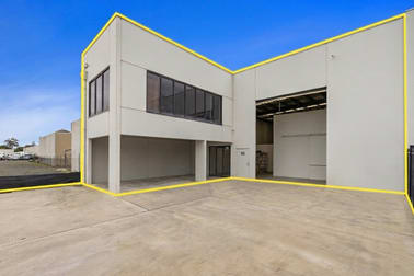 Click to view all images 10 Corvette Place Kilsyth VIC 3137 - Image 2