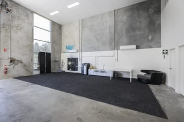 Click to view all images 1A/11 Glenville Drive Melton VIC 3337 - Image 2