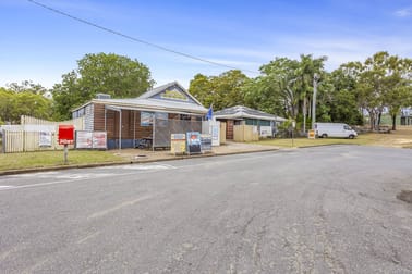 Shop/7-9 Buch Square The Caves QLD 4702 - Image 1