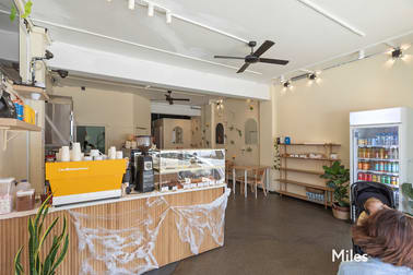 Click to view all images 236 Lower Heidelberg Road Ivanhoe East VIC 3079 - Image 2