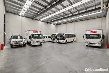 Click to view all images 25 Kiel Close Kilsyth VIC 3137 - Image 2