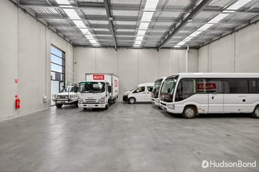 Click to view all images 25 Kiel Close Kilsyth VIC 3137 - Image 3