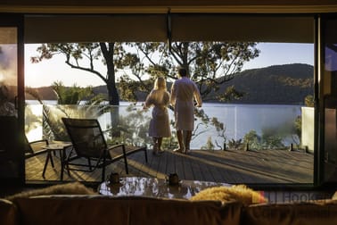 Click to view all images 4 Fishermans Point Berowra Waters NSW 2082 - Image 3