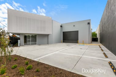 Click to view all images 1A Knight Avenue Sunshine North VIC 3020 - Image 2