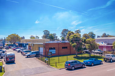 Click to view all images 7 Ace Crescent Tuggerah NSW 2259 - Image 2