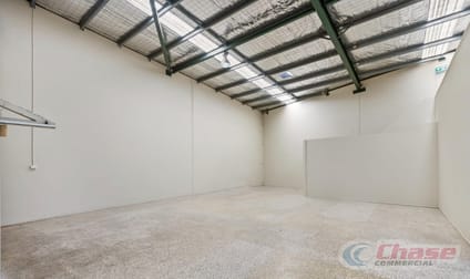 Click to view all images 2/60 Caswell Street East Brisbane QLD 4169 - Image 3