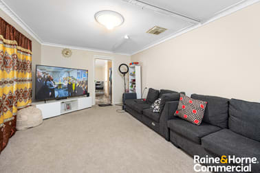 Click to view all images 16 Ceduna Street Wagga Wagga NSW 2650 - Image 3