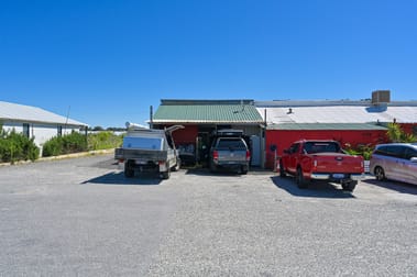 Click to view all images 1769 Neaves Road Bullsbrook WA 6084 - Image 3