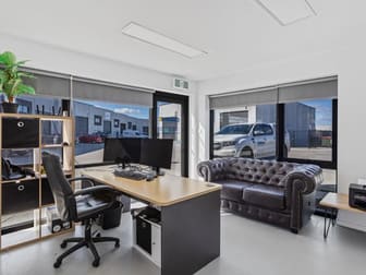 Warehouse 12/14 Cessna Way Cambridge TAS 7170 - Image 2