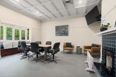 Central Location/1 Dora Street Orange NSW 2800 - Image 2