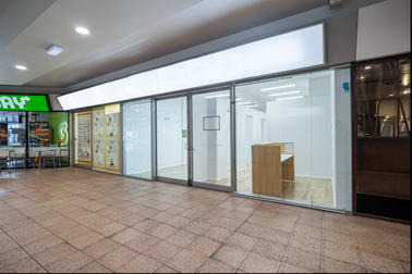 Click to view all images 8/9 Beach Road Surfers Paradise QLD 4217 - Image 1