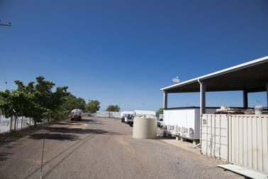 Click to view all images 16-18 Beard Cres Normanton QLD 4890 - Image 3