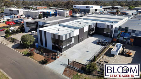 Click to view all images 7 Glenville Drive Melton VIC 3337 - Image 2