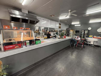 Click to view all images 96-98 Yapunyah Street Barellan NSW 2665 - Image 3