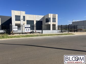 71 Collins Road Melton VIC 3337 - Image 2