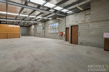 Click to view all images 1/11 Wise Avenue Seaford VIC 3198 - Image 2