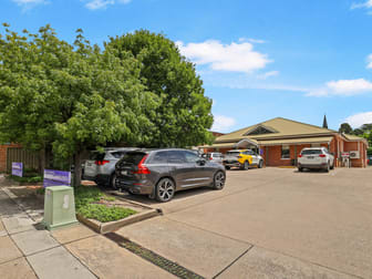 Click to view all images 117 Bentinck Street Bathurst NSW 2795 - Image 3