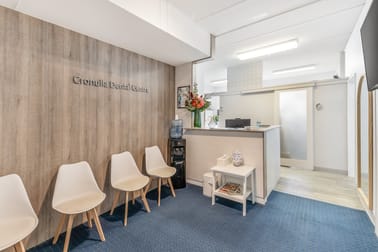 Click to view all images Suites 17/17 Surf Road Cronulla NSW 2230 - Image 2