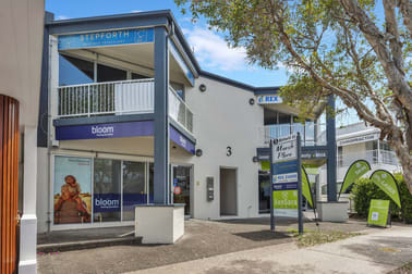 Click to view all images 1/3 Birtwill Street Coolum Beach QLD 4573 - Image 1