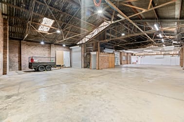 Click to view all images 6 Durkin Place Peakhurst NSW 2210 - Image 3