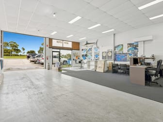 Click to view all images 1, 2/119 Tyabb Road Mornington VIC 3931 - Image 2