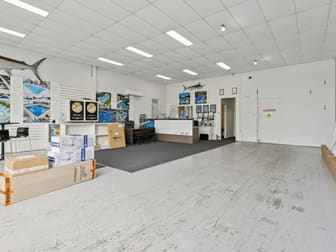 Click to view all images 1, 2/119 Tyabb Road Mornington VIC 3931 - Image 3