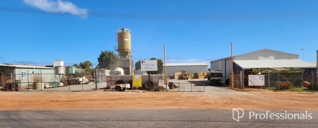 Click to view all images 20 Sutherland Street Kalbarri WA 6536 - Image 2