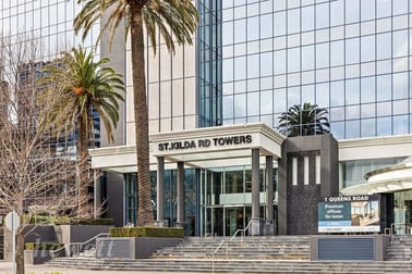 Click to view all images 802/1 Queens Road Melbourne VIC 3004 - Image 3