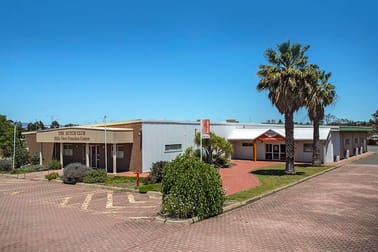 21 Greenfields Drive Green Fields SA 5107 - Image 1