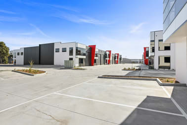 Click to view all images 34 Brett Drive Carrum Downs VIC 3201 - Image 3