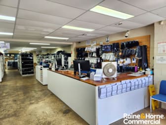 Click to view all images 52 Cox Avenue Kingswood NSW 2747 - Image 2