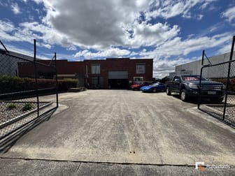 Click to view all images 32 Rushwood Drive Craigieburn VIC 3064 - Image 1