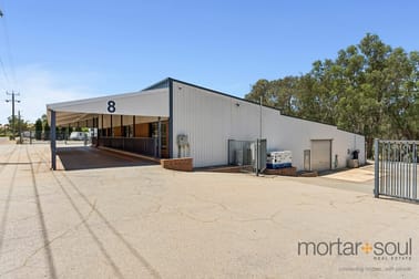 Click to view all images 8 Stirling Tce Toodyay WA 6566 - Image 2