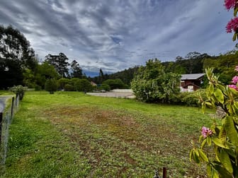 16 Murchison Street Marysville VIC 3779 - Image 2