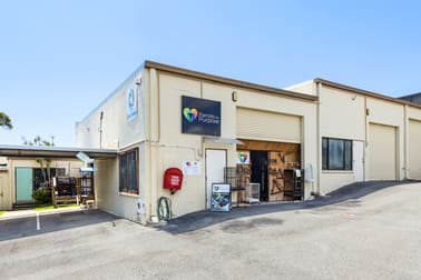 Click to view all images Unit 4/3 United Road Ashmore QLD 4214 - Image 1