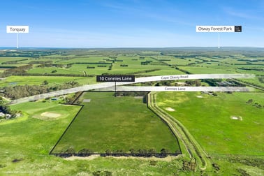 Click to view all images 10 & 50 Connies Lane Modewarre VIC 3240 - Image 3