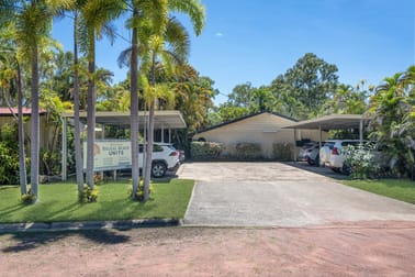 Click to view all images 284 Ocean Parade Balgal Beach QLD 4816 - Image 3
