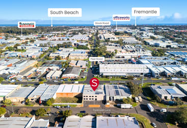 Click to view all images 1/19 Parkinson Lane Kardinya WA 6163 - Image 2