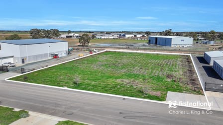 Click to view all images 5 King George Crescent Echuca VIC 3564 - Image 3