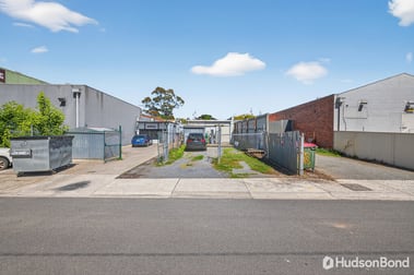 Click to view all images 166 Main Street Croydon VIC 3136 - Image 3