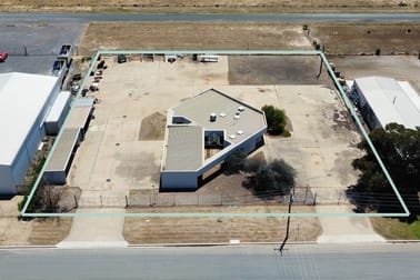 477 Kelly Street Deniliquin NSW 2710 - Image 1