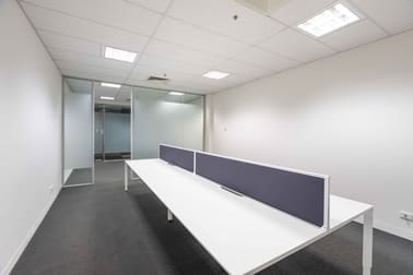 507/365 Little Collins Street Melbourne VIC 3000 - Image 2