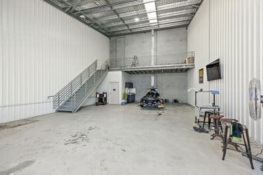 Click to view all images Unit 2/17 Riverside Drive Mayfield West NSW 2304 - Image 3