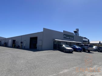 Click to view all images 1-5/13 Helmshore Way Port Kennedy WA 6172 - Image 2