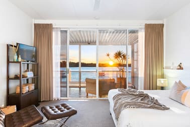 Click to view all images 21 Beach Road Batemans Bay NSW 2536 - Image 2