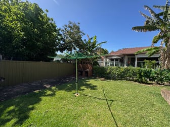 Click to view all images 18 Dameeli Avenue Kirrawee NSW 2232 - Image 2