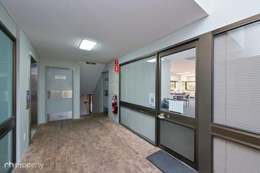 Click to view all images 4/19-21 Outram Street West Perth WA 6005 - Image 3